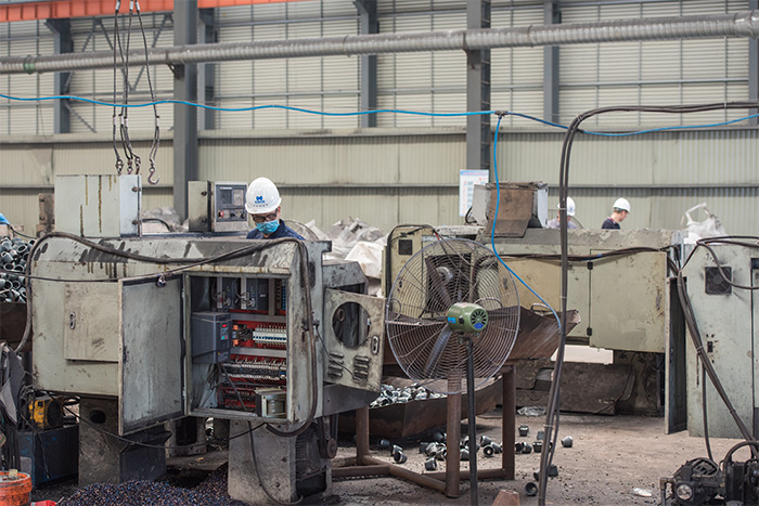 呼伦贝尔网架配件-锥头加工车间